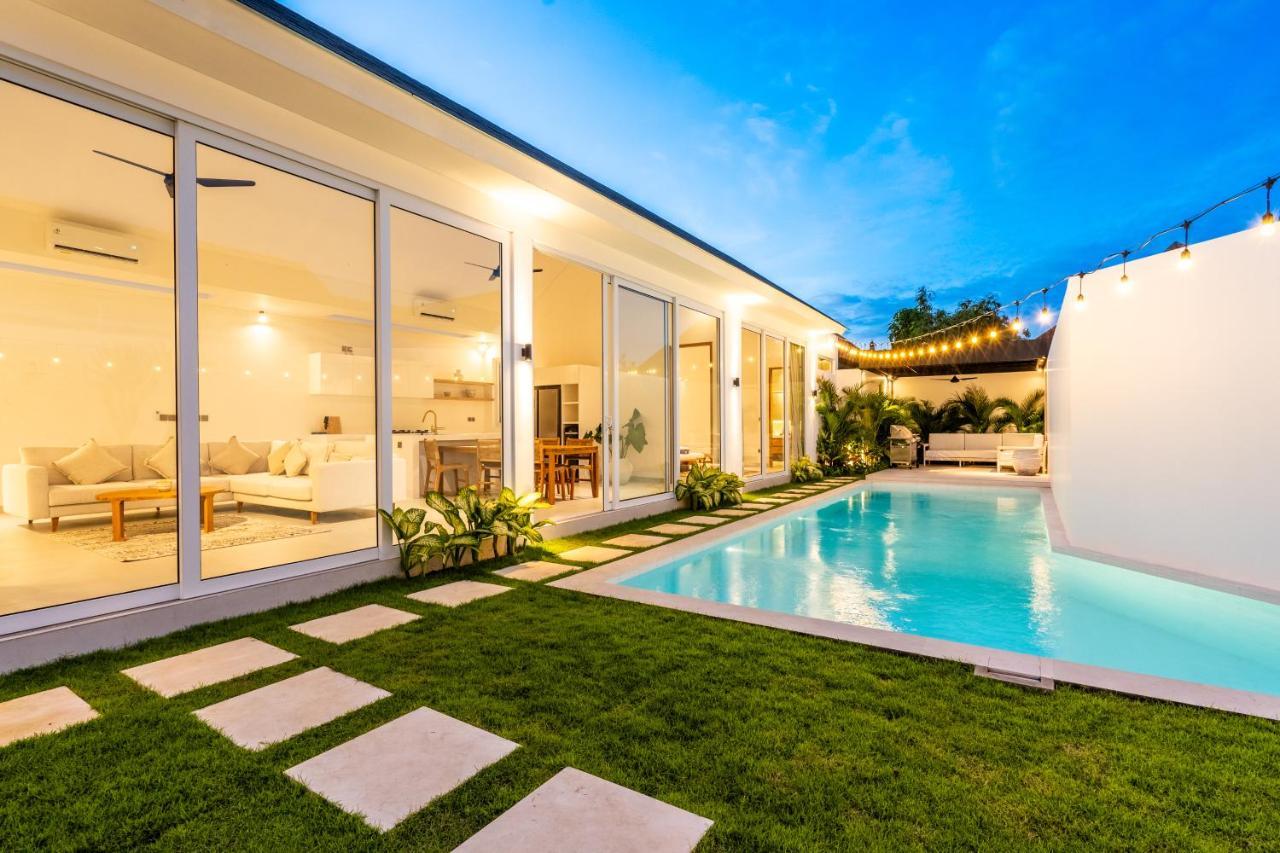Casa Blanca Villa By Betterplace Uluwatu Exterior foto