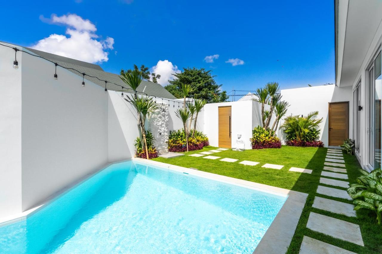 Casa Blanca Villa By Betterplace Uluwatu Exterior foto